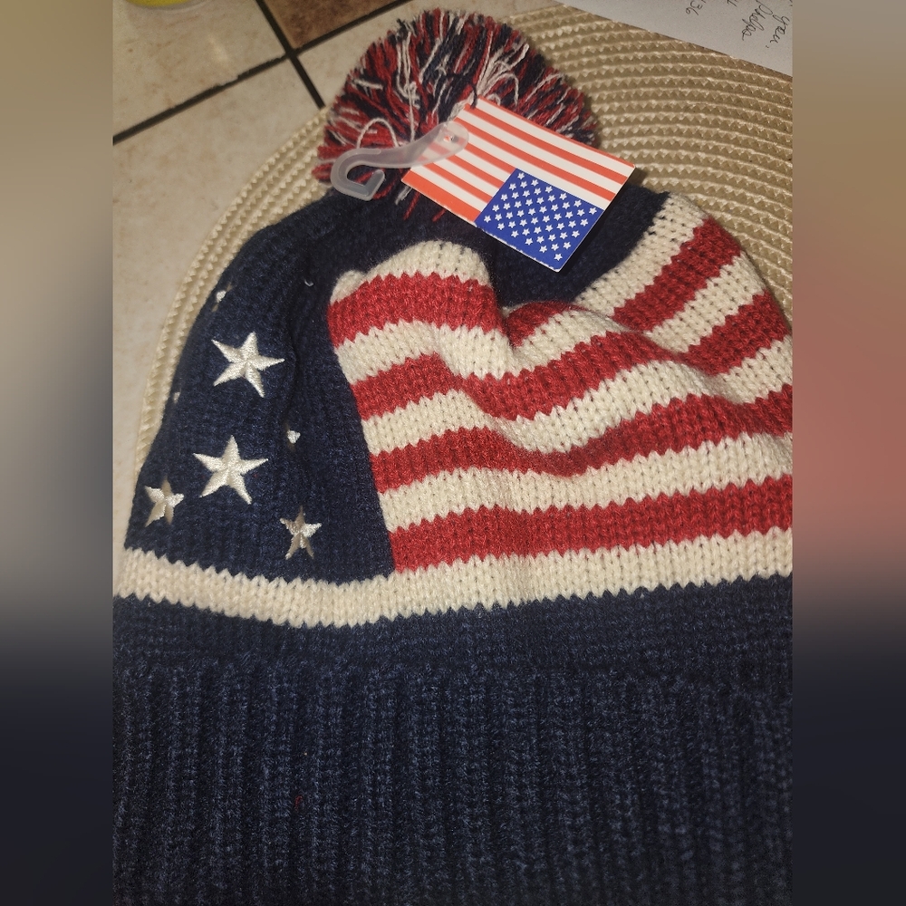 Red White Blue Patriotic USA American Flag Winter Watch Cap Embroidered Stars